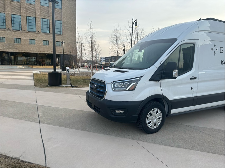 Picture of Electric RV Rental and Curbside Charging